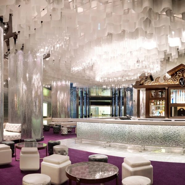 Vesper Bar